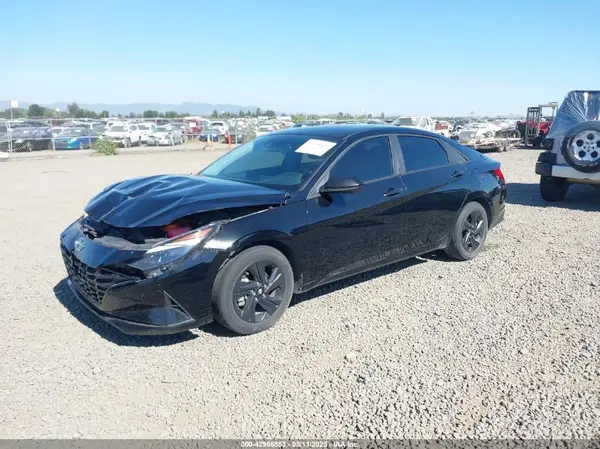 KMHLM4AJ8NU030441 2022 HYUNDAI ELANTRA - Image 2