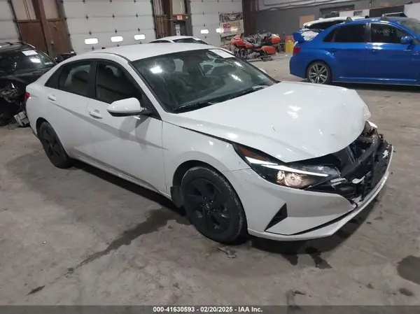 KMHLM4AJ8PU041295 2023 HYUNDAI ELANTRA - Image 1