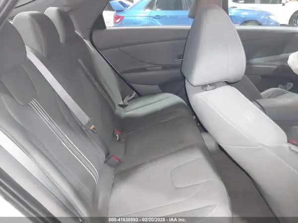 KMHLM4AJ8PU041295 2023 HYUNDAI ELANTRA - Image 8