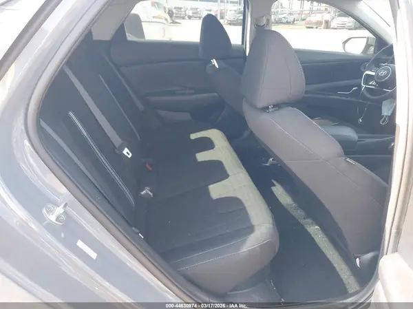 KMHLM4AJ8PU046352 2023 HYUNDAI ELANTRA - Image 8