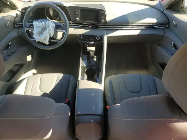 KMHLM4AJ8PU054015 2023 HYUNDAI ELANTRA - Image 8