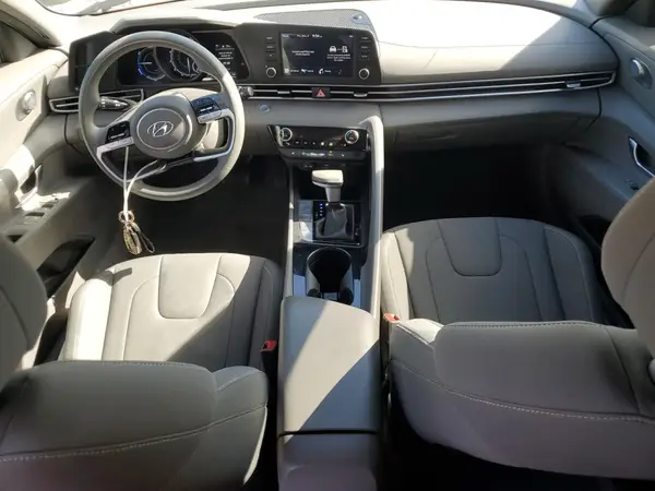 KMHLM4AJ8PU059280 2023 HYUNDAI ELANTRA - Image 8