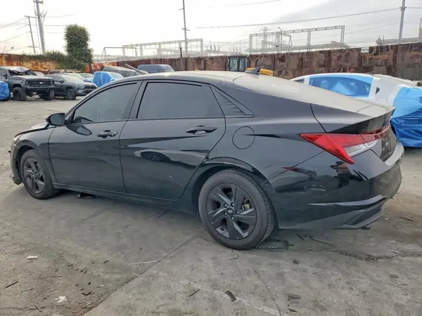 KMHLM4AJ8PU059456 2023 HYUNDAI ELANTRA - Image 2