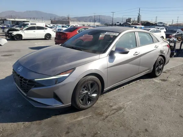 KMHLM4AJ8PU082316 2023 HYUNDAI ELANTRA - Image 1