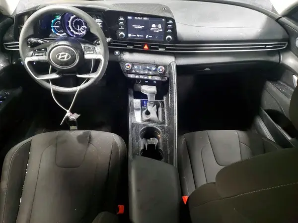 KMHLM4AJ8PU084907 2023 HYUNDAI ELANTRA - Image 8