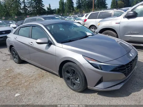 KMHLM4AJ8PU090979 2023 HYUNDAI ELANTRA - Image 1