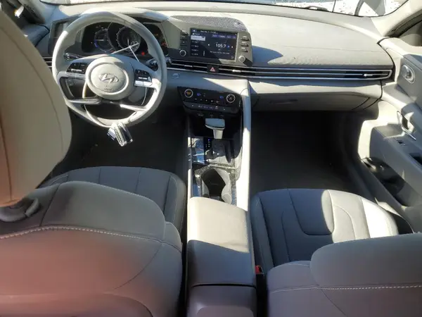 KMHLM4AJ9MU005420 2021 HYUNDAI ELANTRA - Image 8