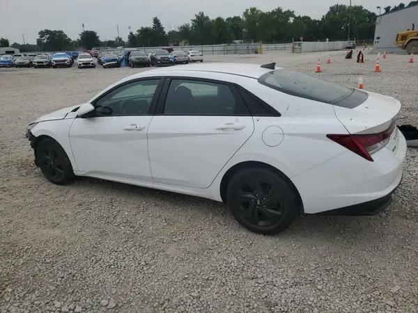 KMHLM4AJ9NU020615 2022 HYUNDAI ELANTRA - Image 2