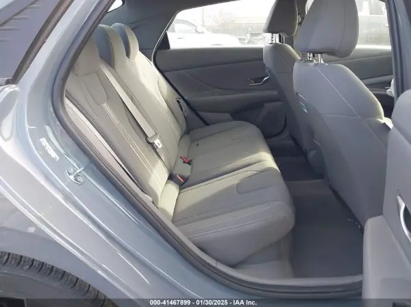 KMHLM4AJ9NU022784 2022 HYUNDAI ELANTRA - Image 8