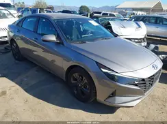 KMHLM4AJ9NU023028 2022 HYUNDAI ELANTRA