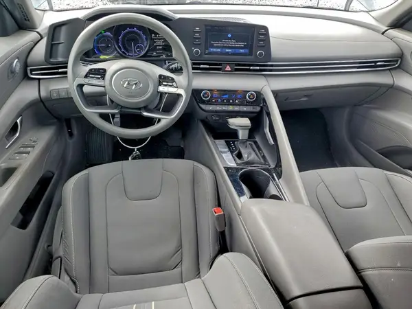 KMHLM4AJ9PU040303 2023 HYUNDAI ELANTRA - Image 8