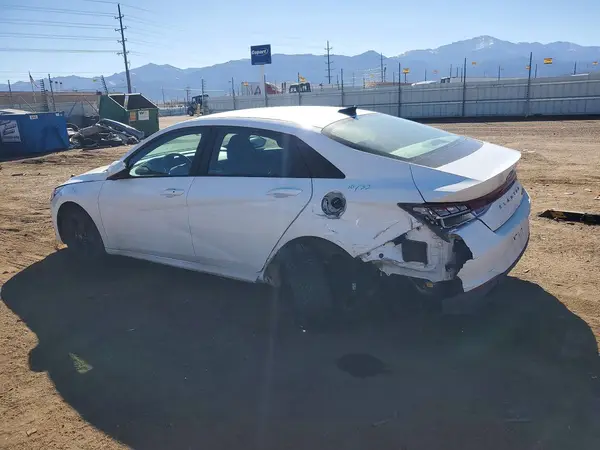 KMHLM4AJ9PU068571 2023 HYUNDAI ELANTRA - Image 2