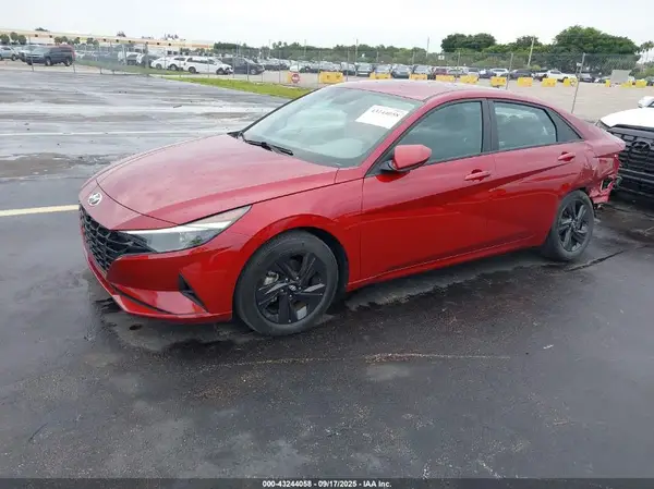 KMHLM4AJ9PU069901 2023 HYUNDAI ELANTRA - Image 2
