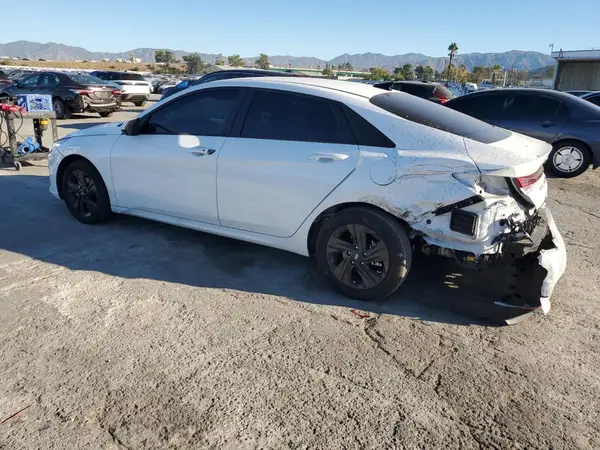 KMHLM4AJ9PU085211 2023 HYUNDAI ELANTRA - Image 2