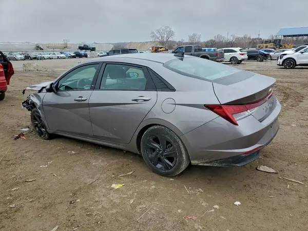 KMHLM4AJXMU010464 2021 HYUNDAI ELANTRA - Image 2
