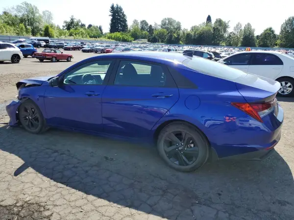 KMHLM4AJXNU013348 2022 HYUNDAI ELANTRA - Image 2