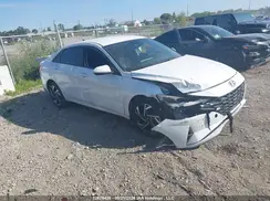 KMHLM4AJXNU021272 2022 HYUNDAI ELANTRA