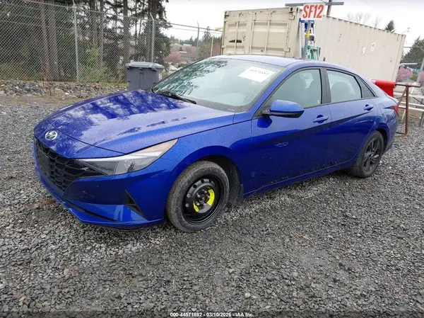 KMHLM4AJXNU025774 2022 HYUNDAI ELANTRA - Image 2