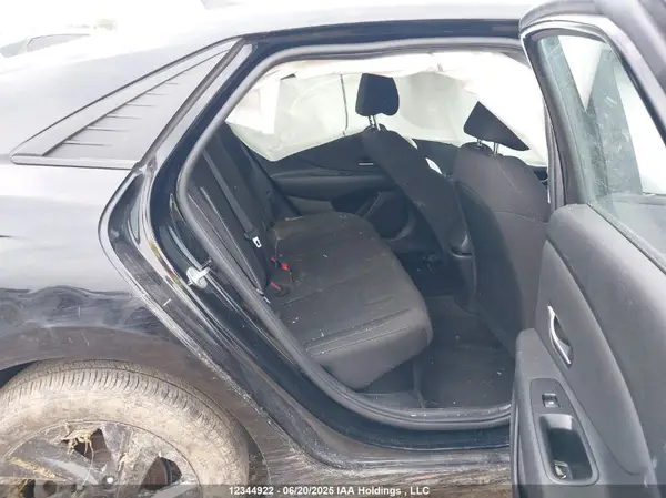 KMHLM4AJXNU030845 2022 HYUNDAI ELANTRA - Image 8