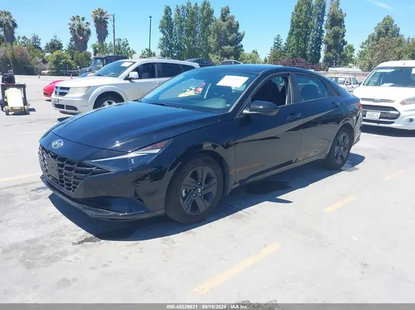 KMHLM4AJXPU051259 2023 HYUNDAI ELANTRA - Image 2