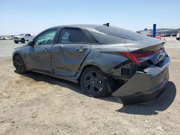 KMHLM4AJXPU082270 2023 HYUNDAI ELANTRA - Image 2