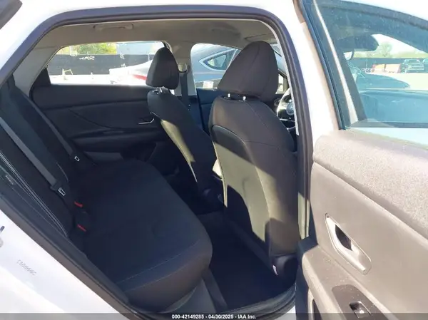 KMHLM4DG0RU643353 2024 HYUNDAI ELANTRA - Image 8