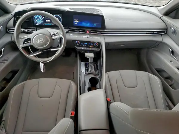 KMHLM4DG0RU663893 2024 HYUNDAI ELANTRA - Image 8