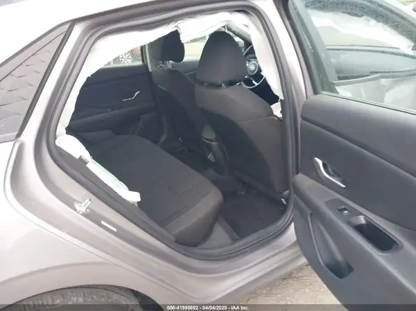 KMHLM4DG0RU664025 2024 HYUNDAI ELANTRA - Image 8