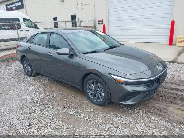 KMHLM4DG0RU664770 2024 HYUNDAI ELANTRA - Image 1