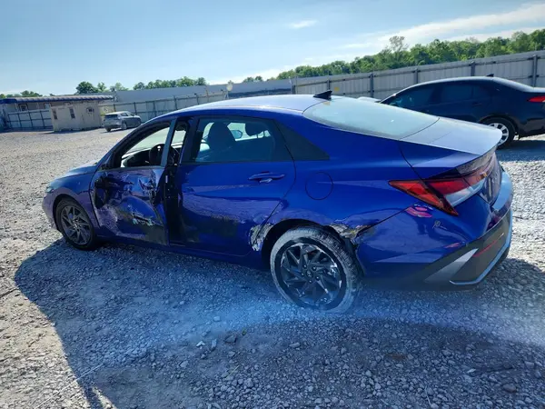 KMHLM4DG0RU670441 2024 HYUNDAI ELANTRA - Image 2