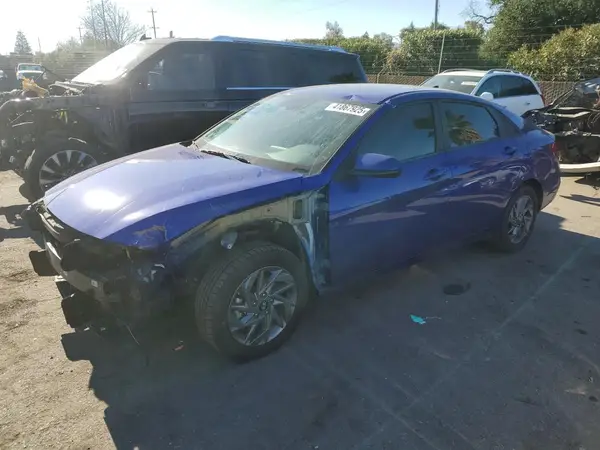 KMHLM4DG0RU672884 2024 HYUNDAI ELANTRA - Image 1