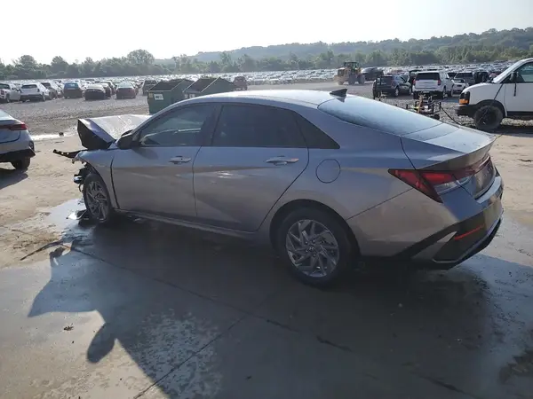 KMHLM4DG0RU676093 2024 HYUNDAI ELANTRA - Image 2
