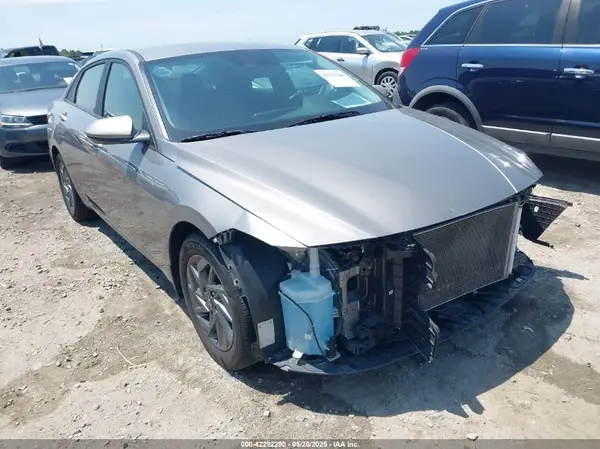 KMHLM4DG0RU684257 2024 HYUNDAI ELANTRA - Image 1