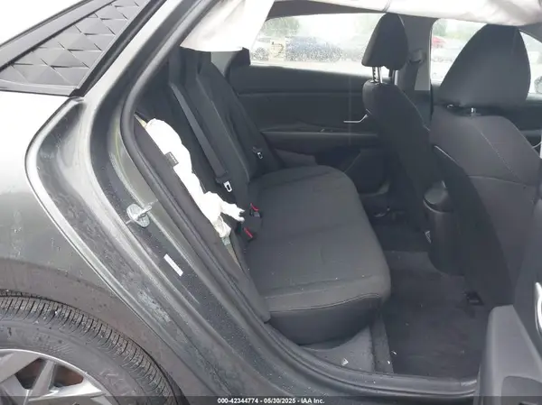 KMHLM4DG0RU685165 2024 HYUNDAI ELANTRA - Image 8