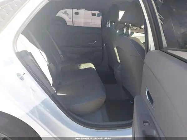 KMHLM4DG0RU685571 2024 HYUNDAI ELANTRA - Image 8