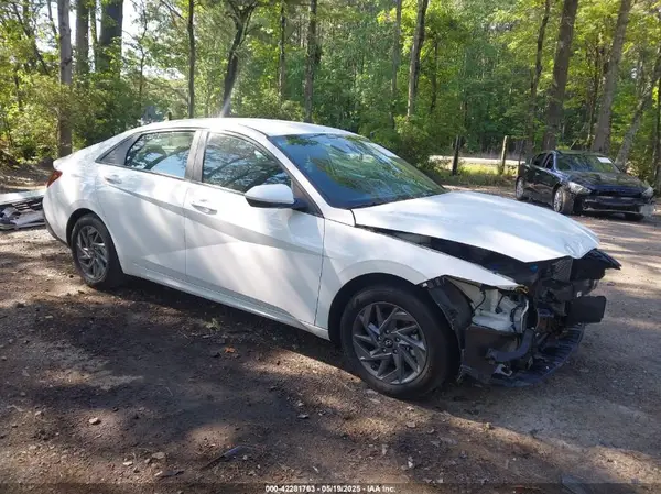 KMHLM4DG0RU685649 2024 HYUNDAI ELANTRA - Image 1