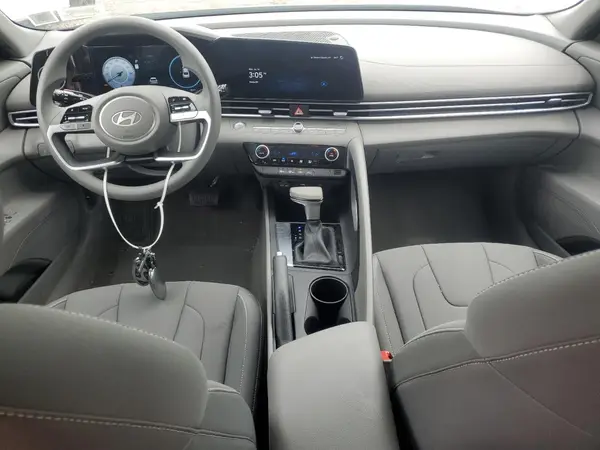 KMHLM4DG0RU690818 2024 HYUNDAI ELANTRA - Image 8