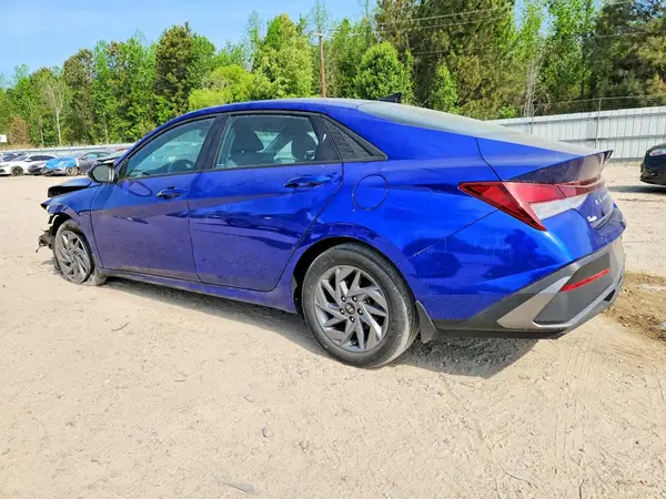 KMHLM4DG0RU707052 2024 HYUNDAI ELANTRA - Image 2