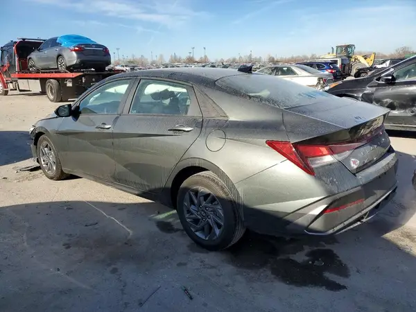 KMHLM4DG0RU714986 2024 HYUNDAI ELANTRA - Image 2