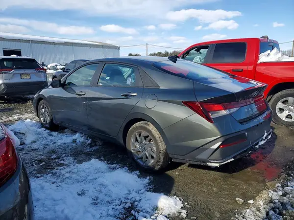 KMHLM4DG0RU734395 2024 HYUNDAI ELANTRA - Image 2