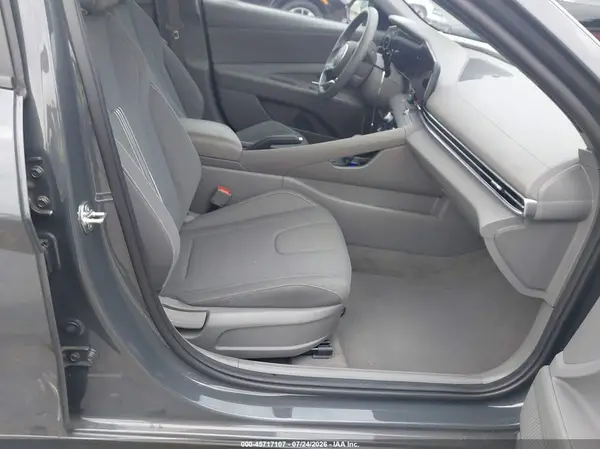 KMHLM4DG0RU735059 2024 HYUNDAI ELANTRA - Image 2