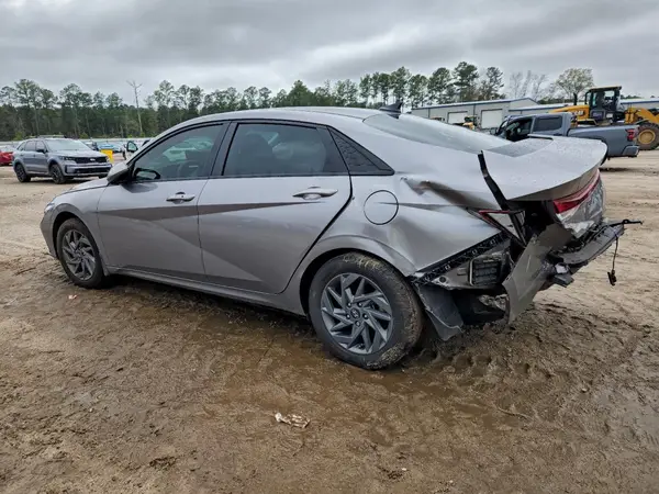 KMHLM4DG0RU747020 2024 HYUNDAI ELANTRA - Image 2