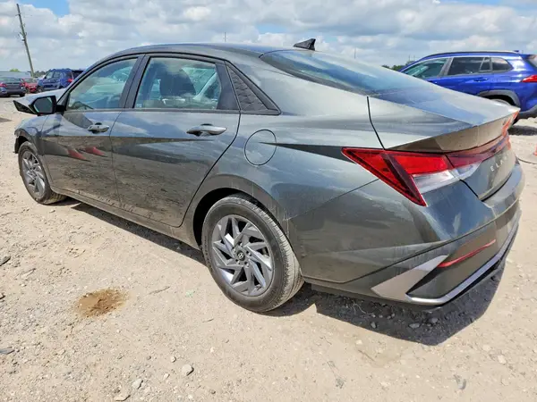 KMHLM4DG0RU748636 2024 HYUNDAI ELANTRA - Image 2