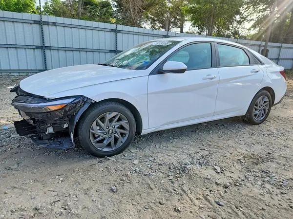 KMHLM4DG0RU749298 2024 HYUNDAI ELANTRA - Image 1