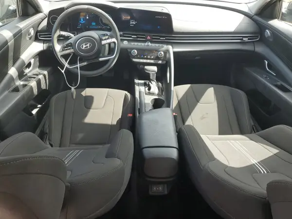 KMHLM4DG0RU754386 2024 HYUNDAI ELANTRA - Image 8