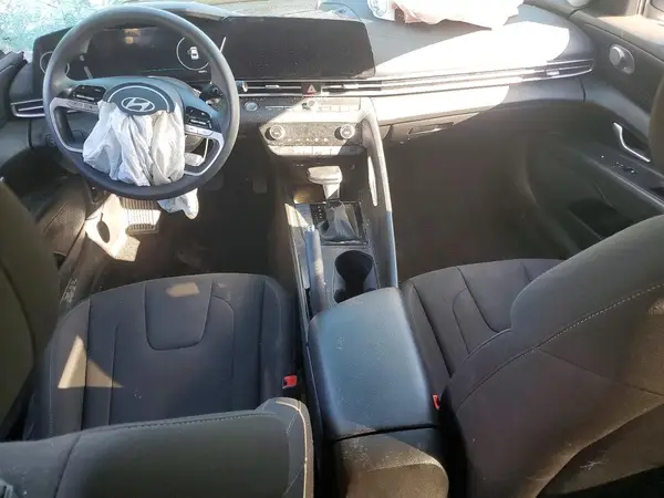 KMHLM4DG0RU764917 2024 HYUNDAI ELANTRA - Image 8