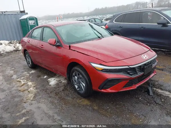 KMHLM4DG0RU780986 2024 HYUNDAI ELANTRA - Image 1