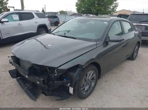 KMHLM4DG0RU785041 2024 HYUNDAI ELANTRA - Image 2