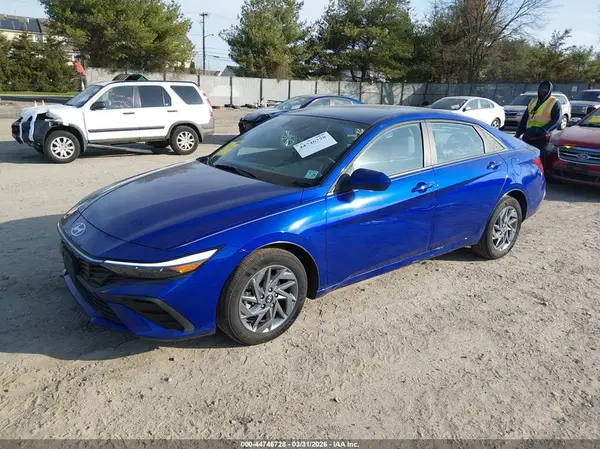 KMHLM4DG0RU820726 2024 HYUNDAI ELANTRA - Image 2