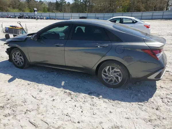 KMHLM4DG0RU828955 2024 HYUNDAI ELANTRA - Image 2